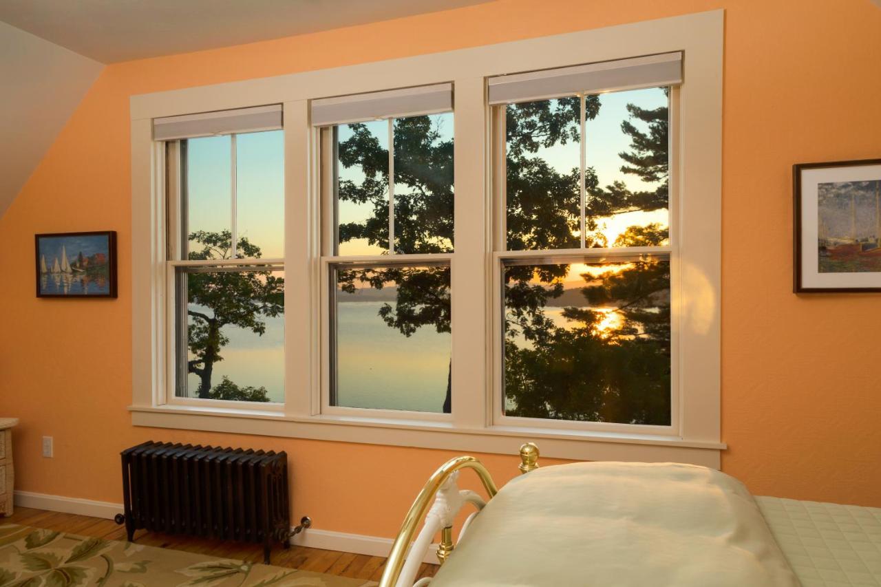 Lake House At Ferry Point Sanbornton Bagian luar foto