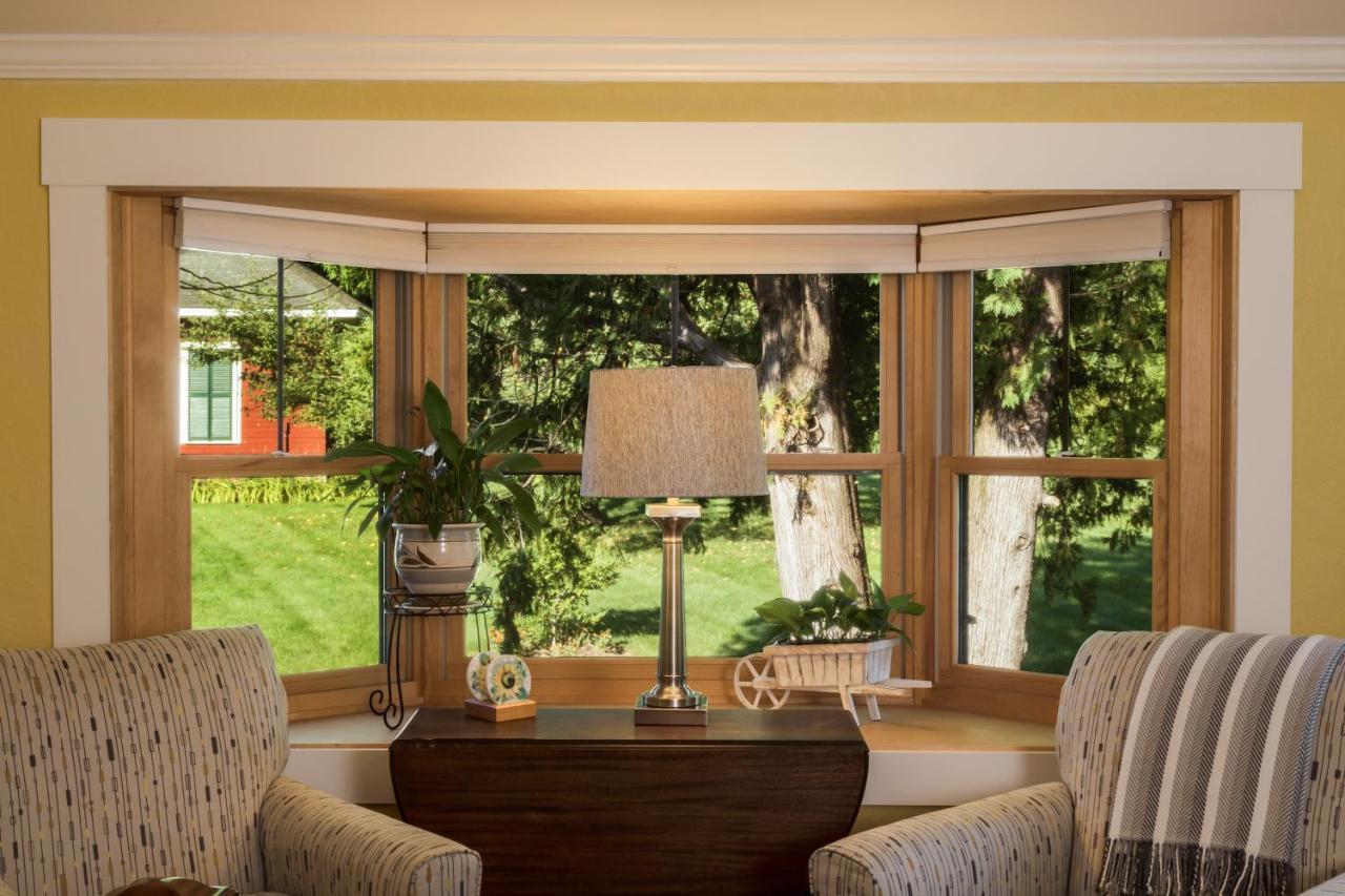 Lake House At Ferry Point Sanbornton Bagian luar foto